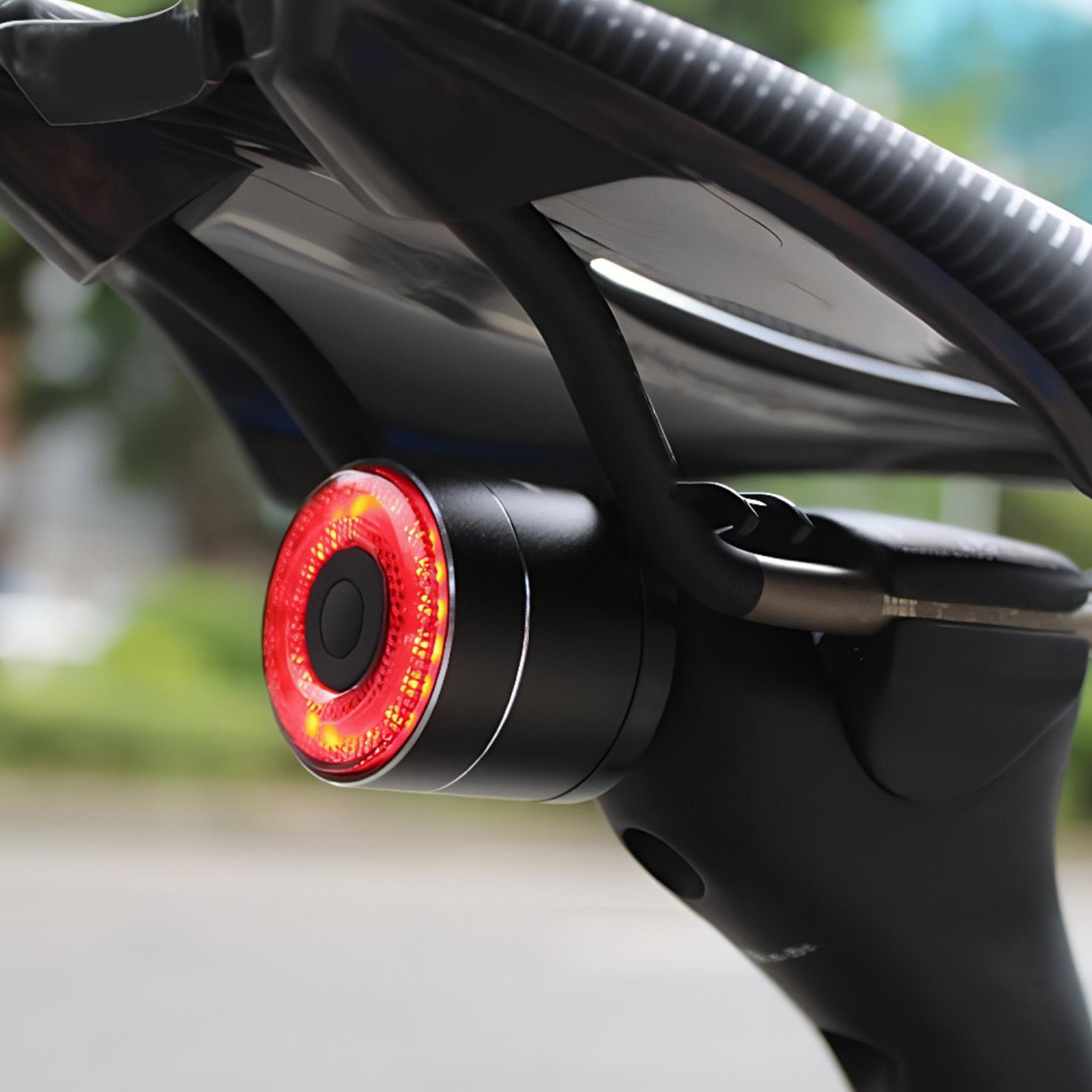 ไฟเบรกจักรยาน ไฟท้ายจักรยานอัจ - Commuting With Road Bike บทวิจารณ์และราคา